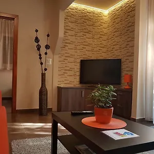 Mgtels - With Private Parking Apartament