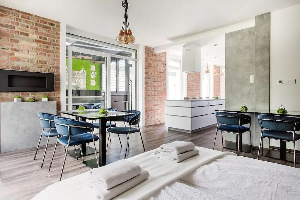 Karinflats Deluxe - The Cream Penthouse Apt Budapest 0*,  Hungary