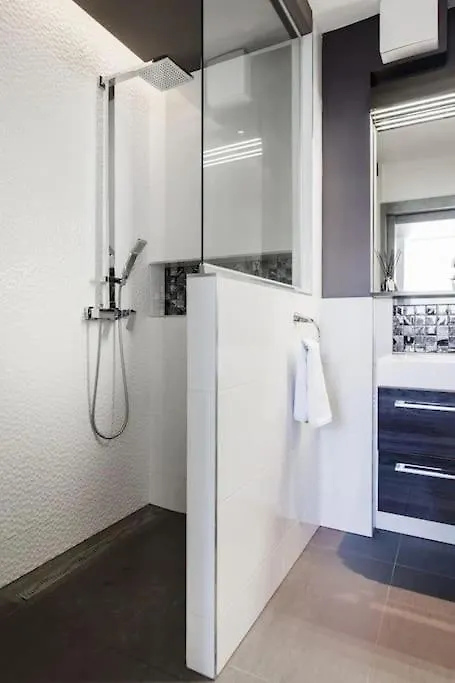 Karinflats Deluxe - The Cream Penthouse Apt Budapest Hungary