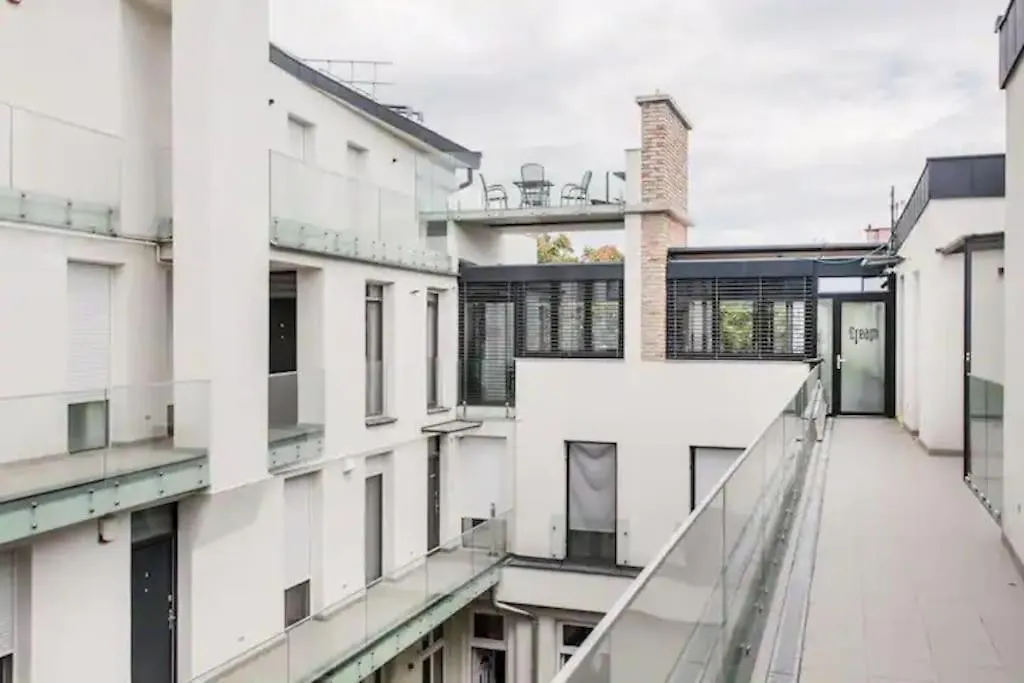 Karinflats Deluxe - The Cream Penthouse Apt Budapest