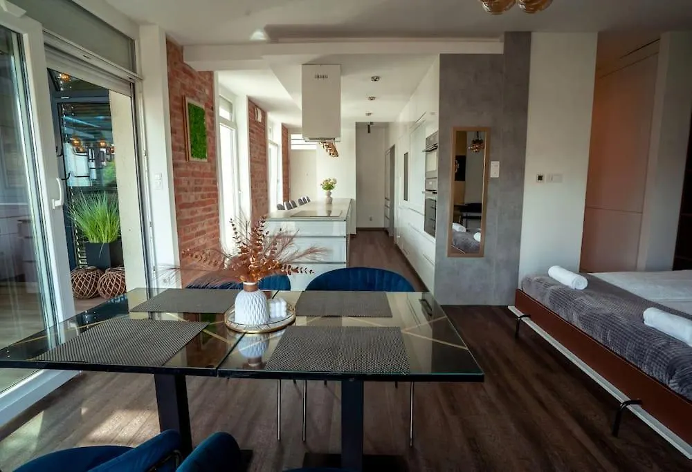 Apartment Karinflats Deluxe - The Cream Penthouse Apt Budapest Hungary